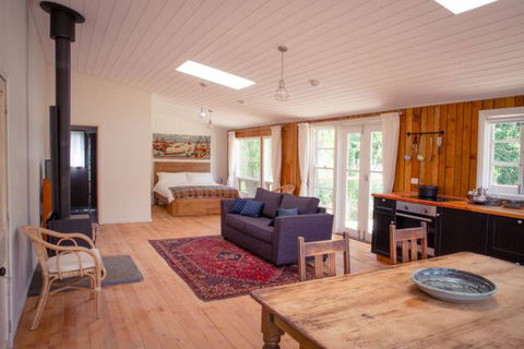 Sandalwood Shearing Shed - Brisbane 4u 0