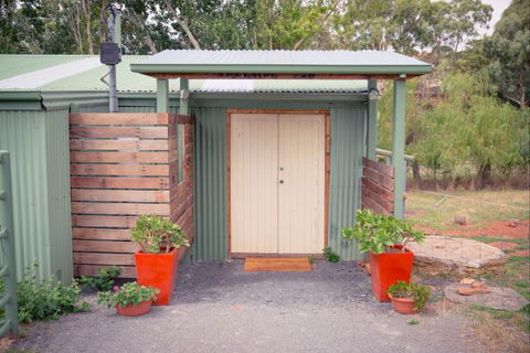 Sandalwood Shearing Shed - Brisbane 4u 1