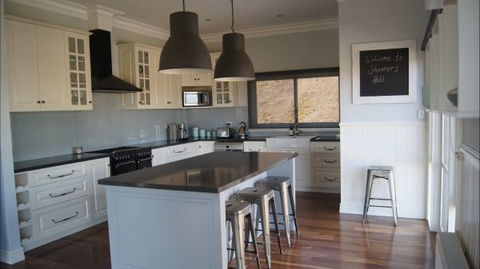 Shearer's Hill - Luxury Farm Stay - Tourism Brisbane 2