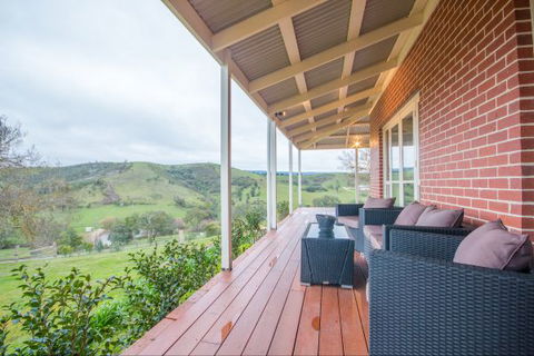 Shearer's Hill - Luxury Farm Stay - Tourism Brisbane 6