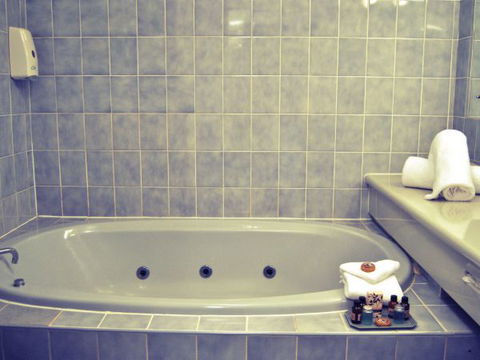 Sunrise Devonport - Tourism Brisbane 3