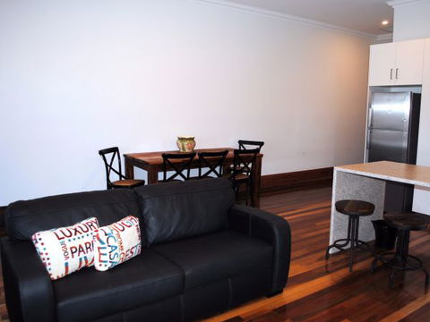 Sublime Spa Apartments On Murphy - Brisbane 4u 4