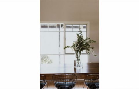 The Farm House At Blue Wren Wines - Brisbane Tourism 1