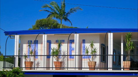 The Sails Motel - Brisbane 4u 1