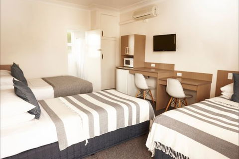 The Sails Motel - Brisbane 4u 3