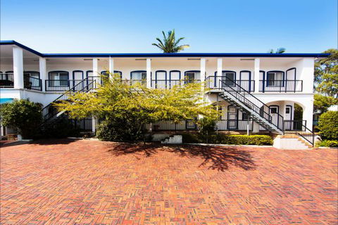 The Sails Motel - Brisbane 4u 4
