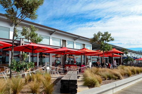 Unit 5 Wyuna Queenscliff - Brisbane Tourism 5