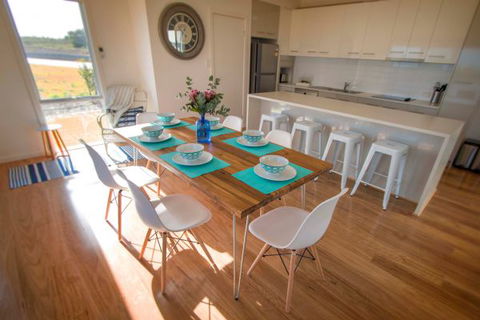 Villa Serra - Brisbane 4u 4