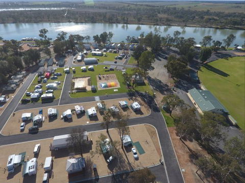 Waikerie Holiday Park - Brisbane 4u 3