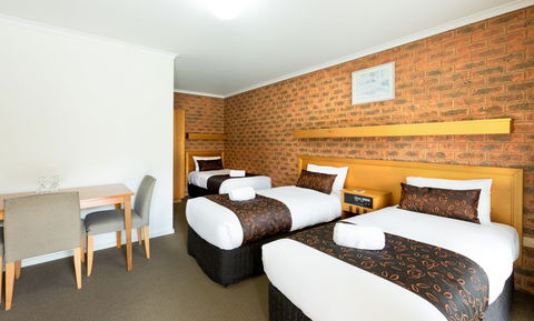 Advance Motel - Brisbane Tourism 5