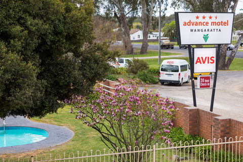 Advance Motel - Brisbane Tourism 9