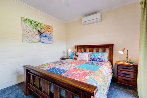 All About Me Bed And Breakfast - Brisbane 4u 1