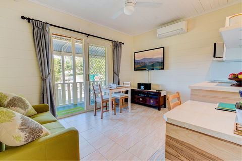 All About Me Bed And Breakfast - Brisbane 4u 2