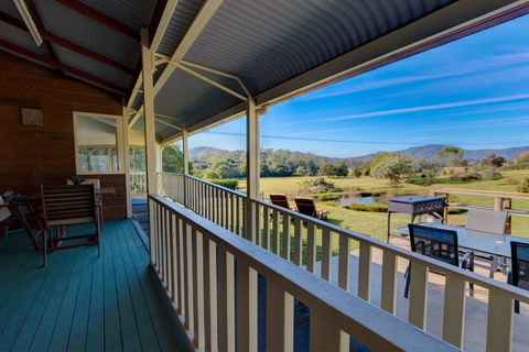 All About Me Bed And Breakfast - Brisbane 4u 6