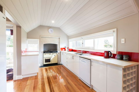 Amaroo Farm - Brisbane 4u 6