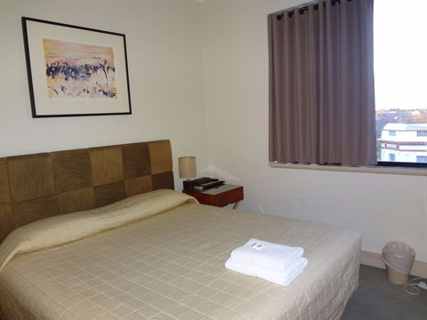 Amaroo Hotel - Brisbane 4u 0