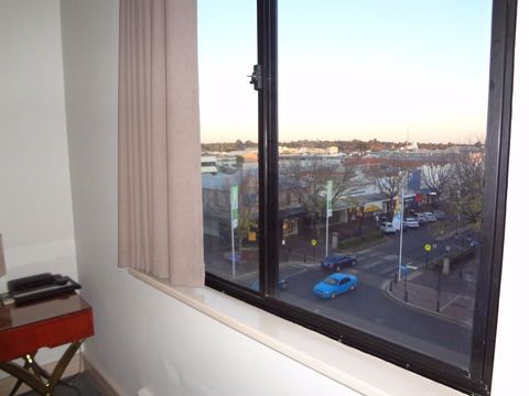 Amaroo Hotel - Brisbane 4u 8