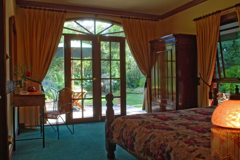 Anchor Cottage - Tourism Brisbane 4