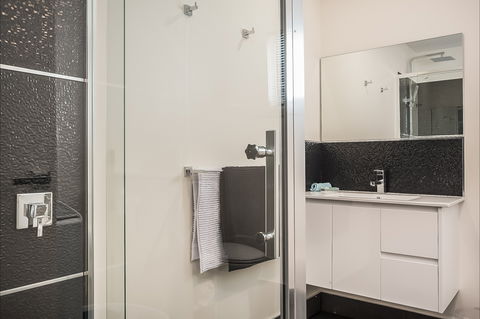 Apartments On Fraser Bicheno - Brisbane 4u 3