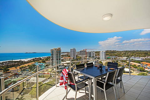 Aqua Vista Luxury Resort - Brisbane 4u 5