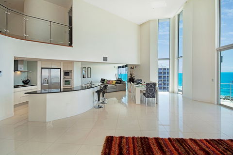 Aqua Vista Luxury Resort - Brisbane 4u 7