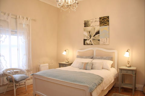 Azalea Cedar-Rose Villa - Brisbane 4u 2