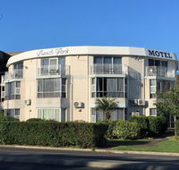 Beach Park Motel - Brisbane Tourism