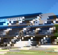Beachhouse Mollymook - Brisbane Tourism