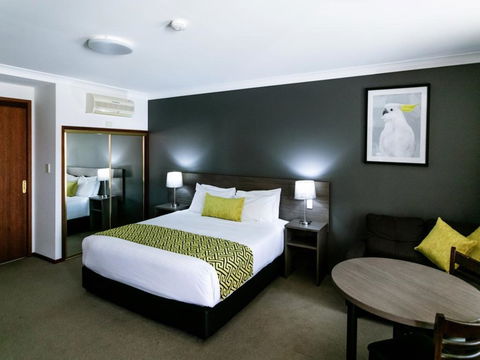 Best Western Plus Ambassador Orange - Brisbane Tourism 0