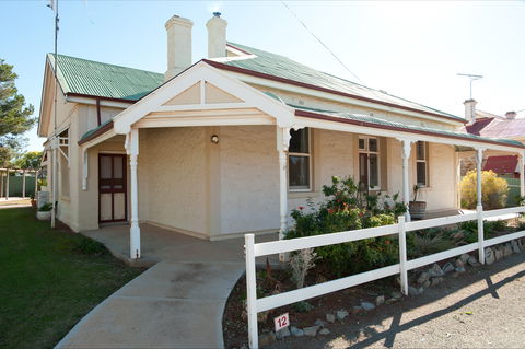 Black Jack Get-A-Way - Nana's Home - Tourism Brisbane 5