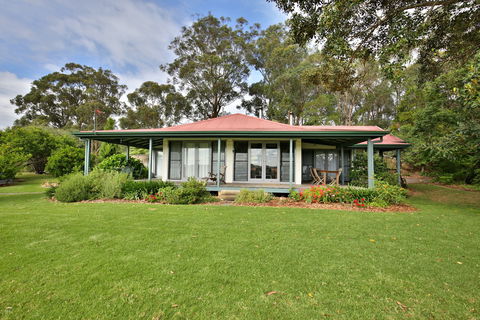 Borrowdale - Brisbane 4u 1