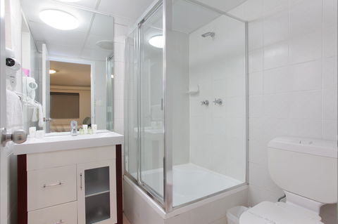 Central Railway Hotel - Tourism Brisbane 5