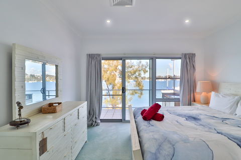 El Lago Jetty - Brisbane 4u 4