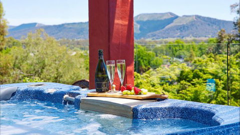 Greatview Holiday Spa Retreat For Couples - Tourism Brisbane 2