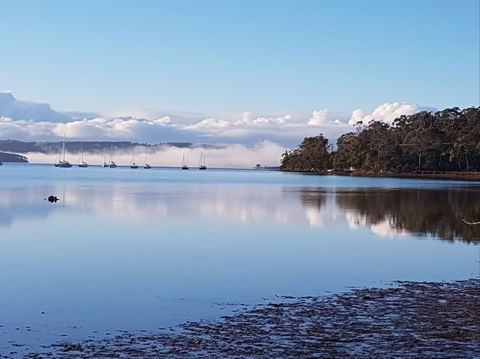 Oyster Cove Chalet - Tourism Brisbane 5