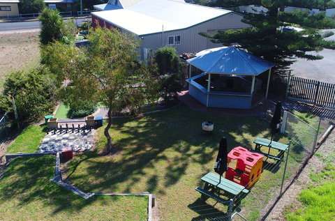 Pemberton Lodge - Tourism Brisbane 0