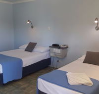 Queens Beach Hotel - Tourism Brisbane