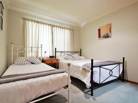Sandshores - Brisbane 4u 5
