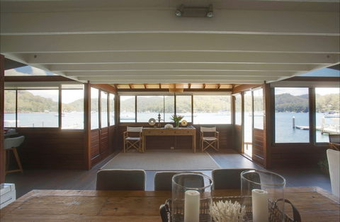 Scotland Island Retreat - Brisbane Tourism 3
