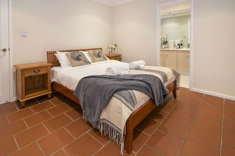Searenity Peppermint Grove Beach - Brisbane 4u 4