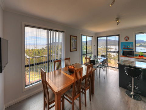 Storm Bay B & B - Tourism Brisbane 7