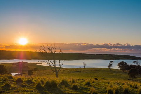 Tilba Lake House - Brisbane Tourism 0