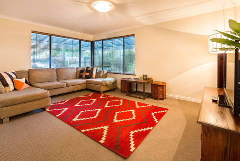 Treetops On Yungarra - Brisbane 4u 6