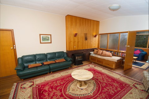 Waterside Accommodation - Derwent Hideaway - Tourism Brisbane 4