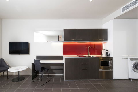 Abode Woden - Brisbane 4u 2
