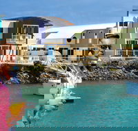 Absolute Waterfront Villa - Tourism Brisbane