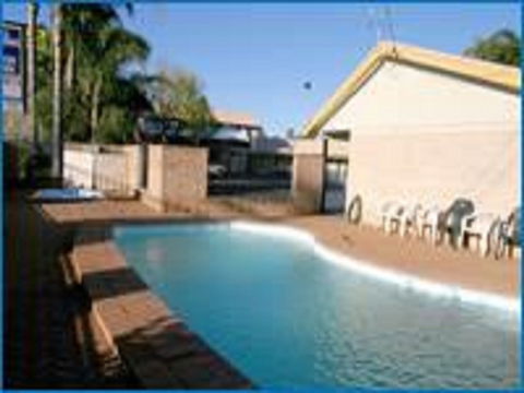 All Seasons Motor Lodge - Open - Brisbane 4u 1