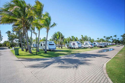 Andergrove Van Park - Brisbane 4u 1