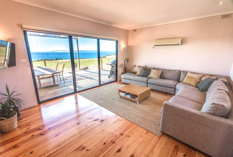 Antechamber Bay Retreats - Tourism Brisbane 2