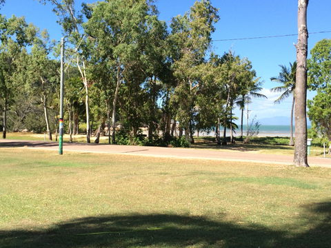 Arcadia Village Motel - Tourism Brisbane 3